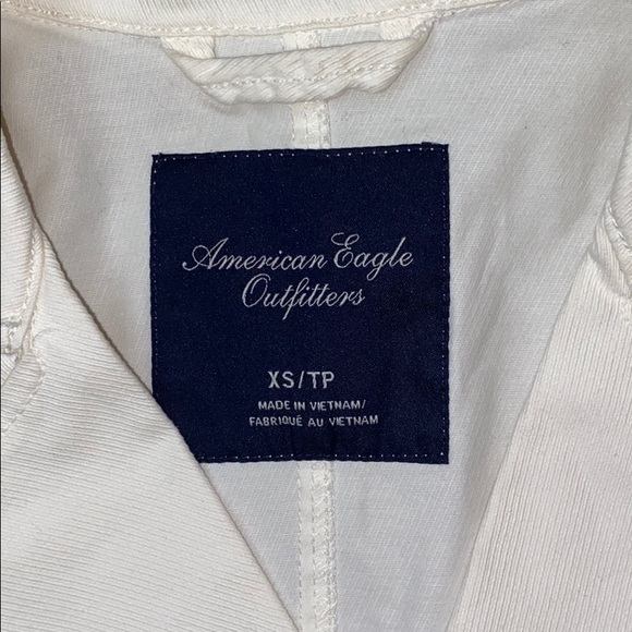 Coat - Picture 3 of 4